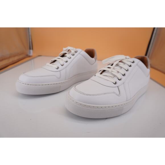 Magnanni Bobbie Ivory White Leather Low Top Sneaker SZ 8 New Lace Up Burnished - Picture 12 of 12